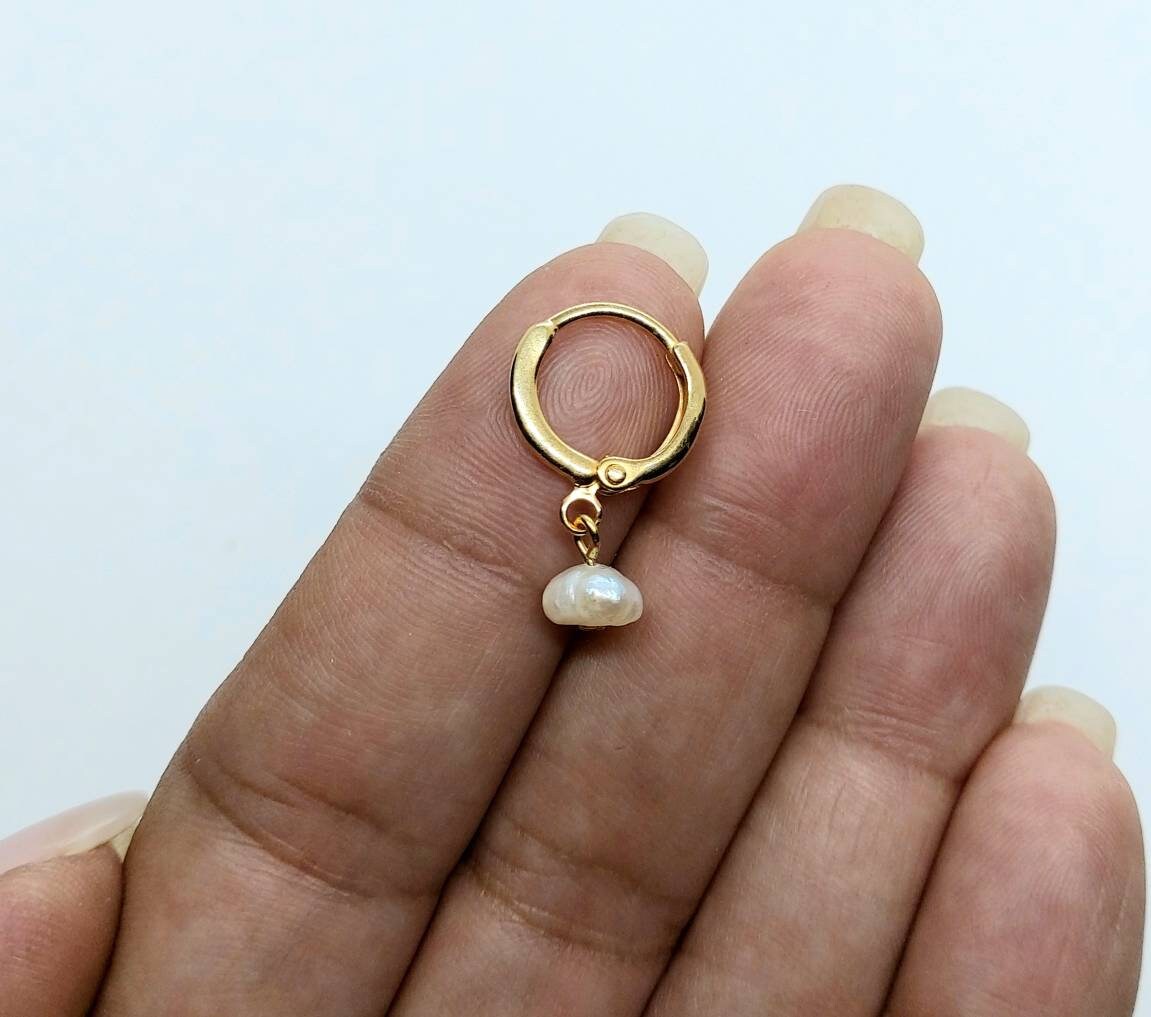 Real pearl earrings , 24K gold filled earrings , Gold hoop earrings ,gold filled earrings , Dangle earrings pear hoop earrings, small hoops