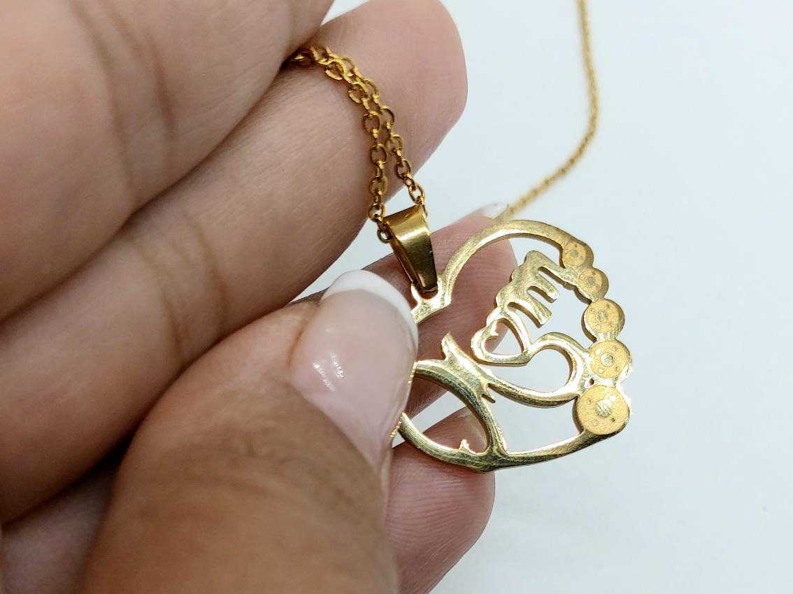 Mom necklace , gold necklace , mother necklace , mom heart necklace , dainty necklace ,necklace for mom ,letter necklace , layering necklace