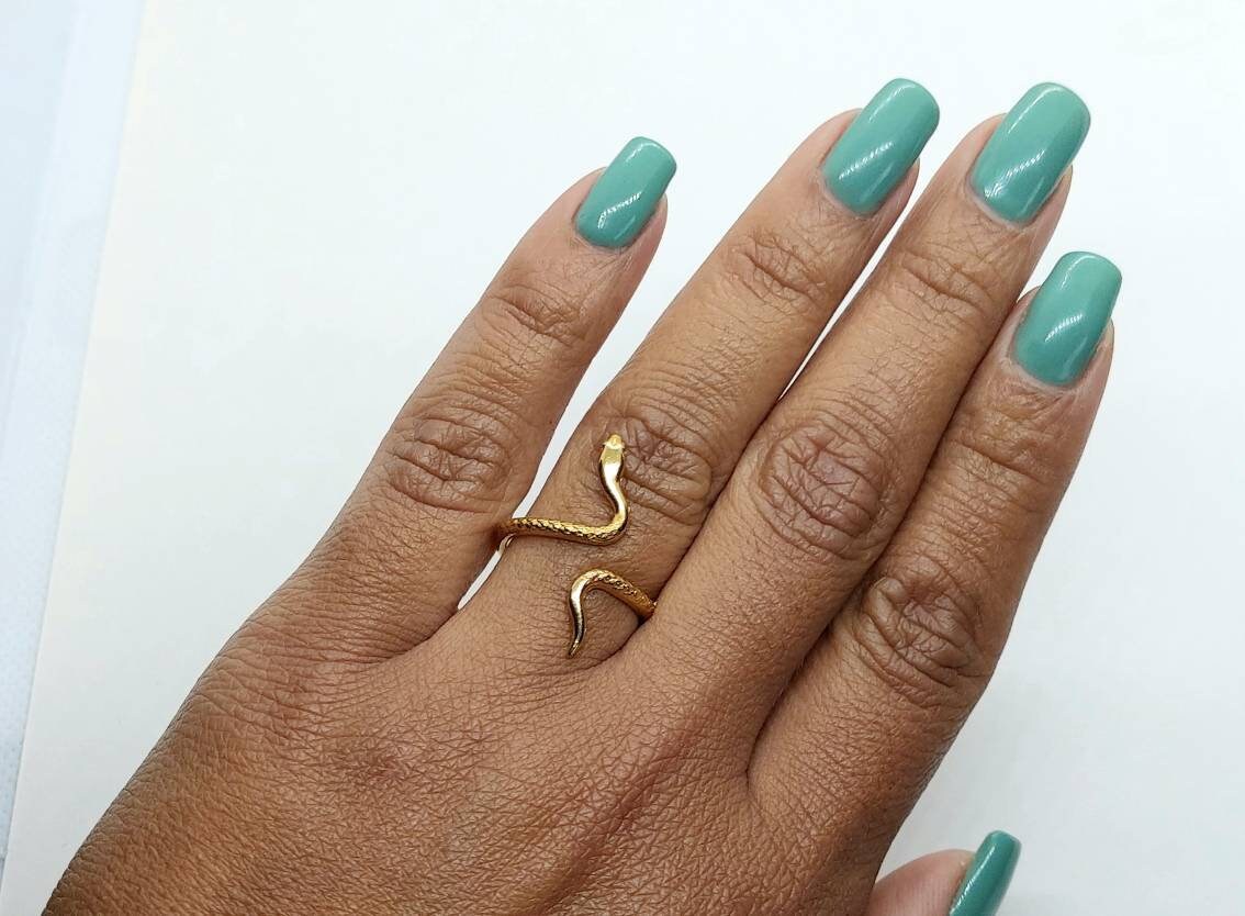 Gold Snake ring, snake ring ,statement ring, Open Serpent Band, Snake jewelry, Stacking Animal rings, Dainty ring, bohemian ring adjustable