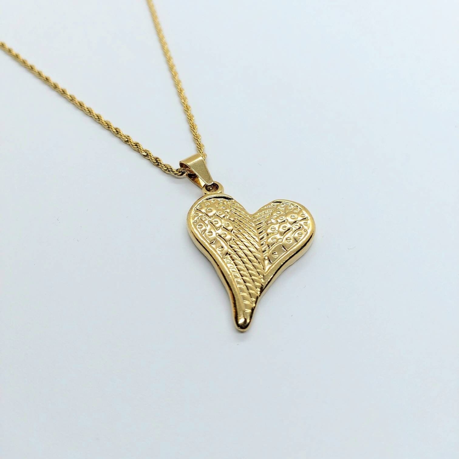 Loss pedant , pendant necklace, heart charm, gold pendant , angel wings in heart pendant, gold chain necklace , 24k gold plated necklace