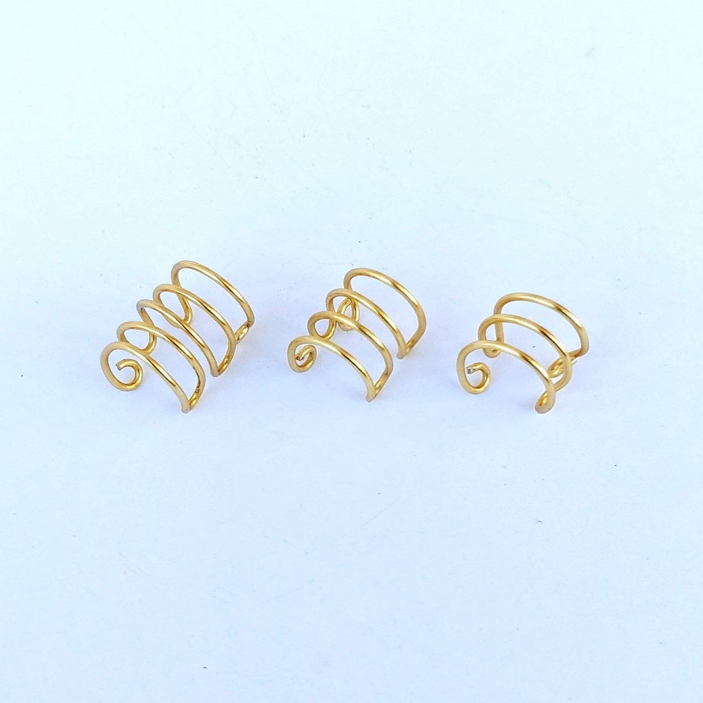 Conch earring , Conch hoops , ear cuff , gold ear cuff , minimalist earring , ear cuff no piercing , simple ear cuff , huggie earrings hoops