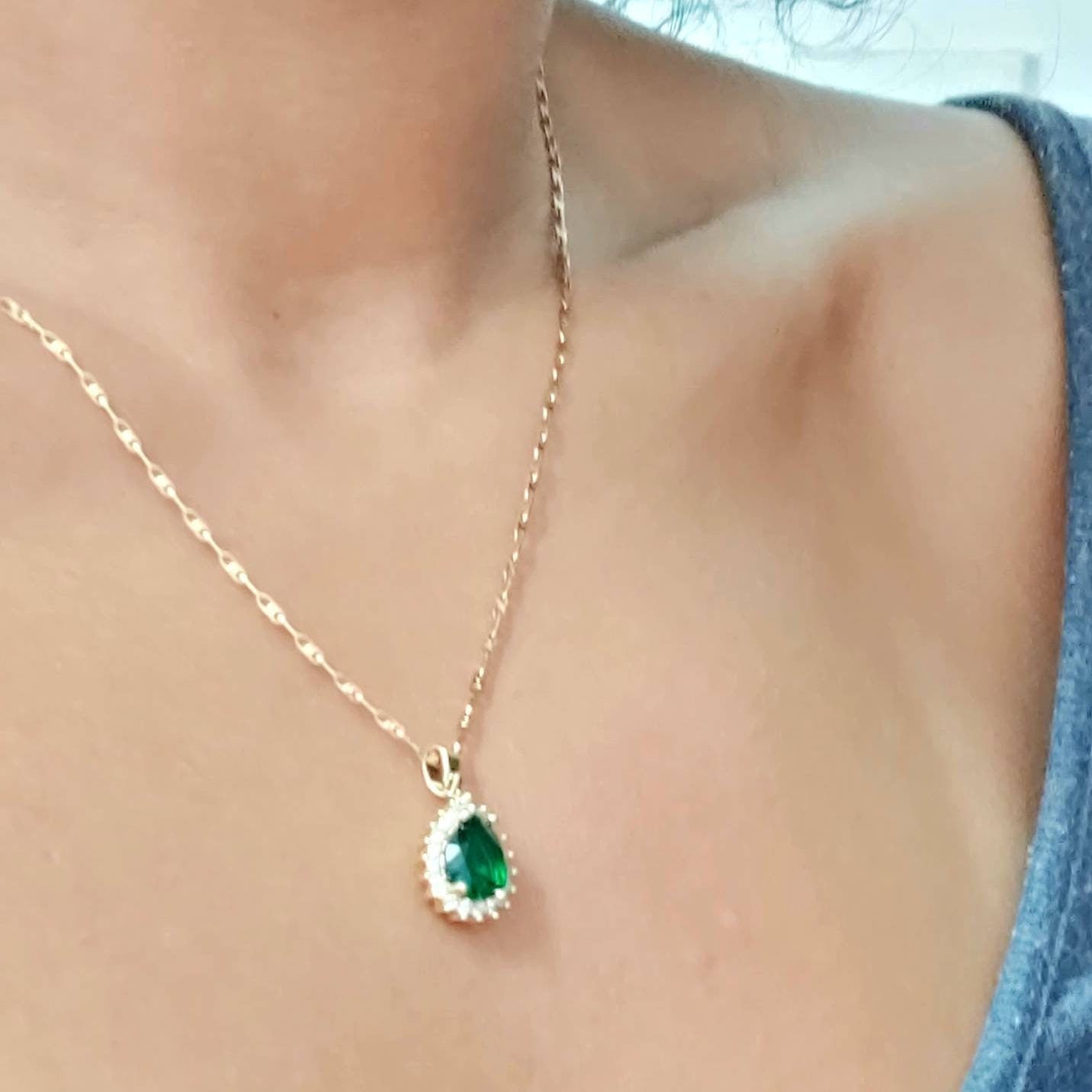 Classic drop shape necklace, emerald necklace , gold chain necklace , vintage necklace , chain necklace , gold dainty necklace, gift for her