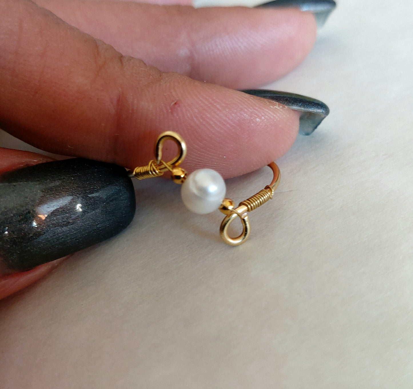 Real pearl ring , wire wrap ring , gold filled pearl ring , dainty ring , simple rings , pearl wire ring , stackable rings , wire ring