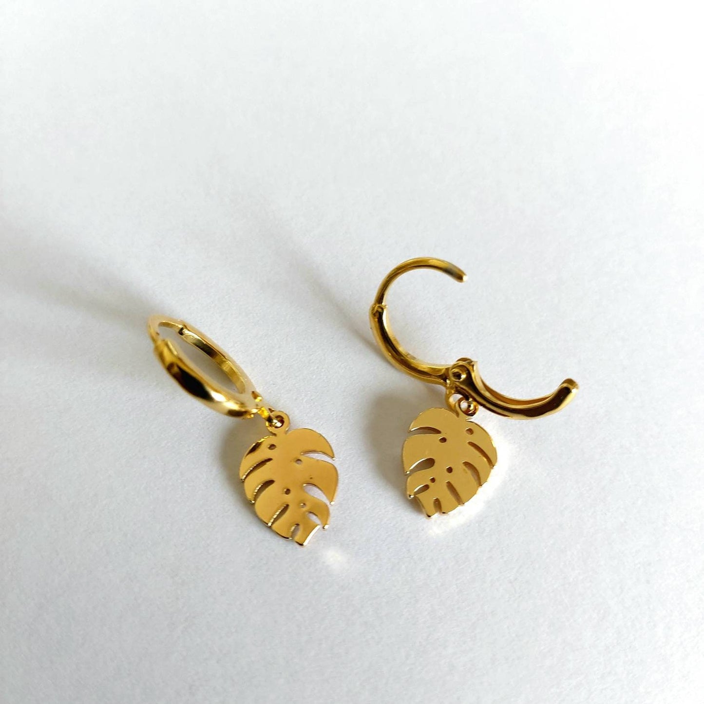 Monstera earrings , monstera deliciosa earrings , leaf hoop earrings , montera adansonii earrings , gold plated earrings, plant earrings