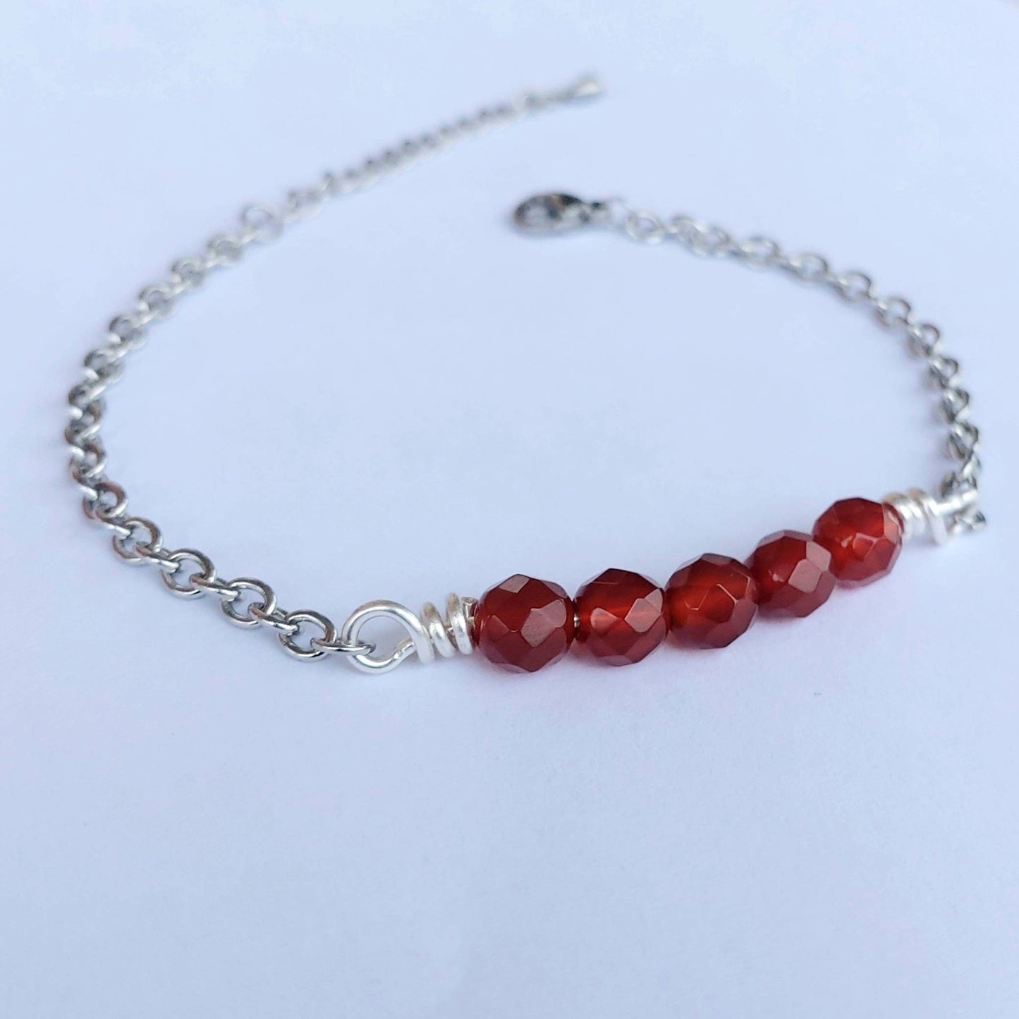 Carnelian bracelet , carnelian jewelry , gemstone bracelet , carnelian crystal bracelet , beaded bracelet , faceted carnelian bracelet