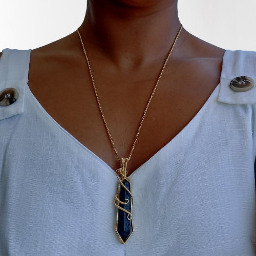 Lapis lazuli pendant , lapis lazuli crystal necklace , semi precious stone crystal necklace , healing crystal wire wrapped necklace