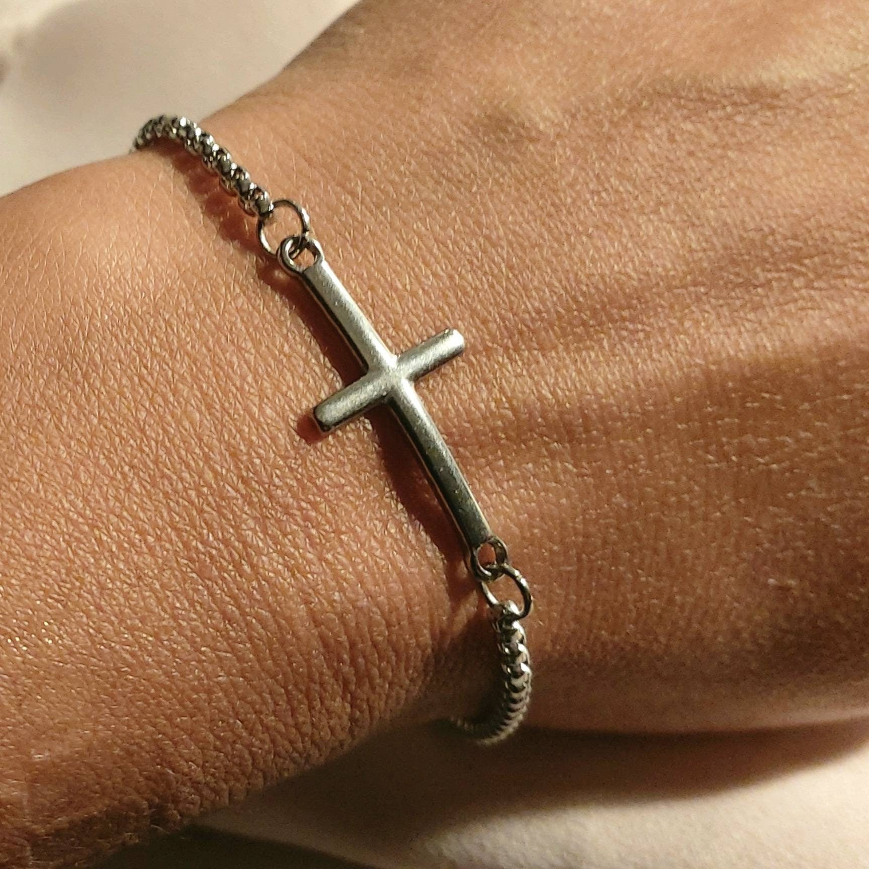 Mens chain bracelet , Cross Chain bracelet for men , minimalist mens bracelet with cross , religious chain cross bracelet , gift for him