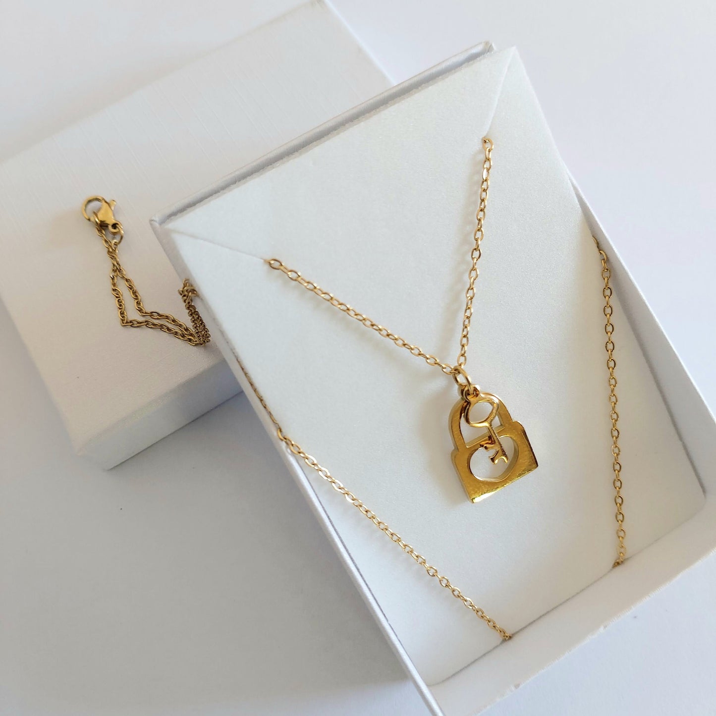 Lock and key gold filled stainless steel dainty necklace gift for her , Gold Padlock waterproof necklace