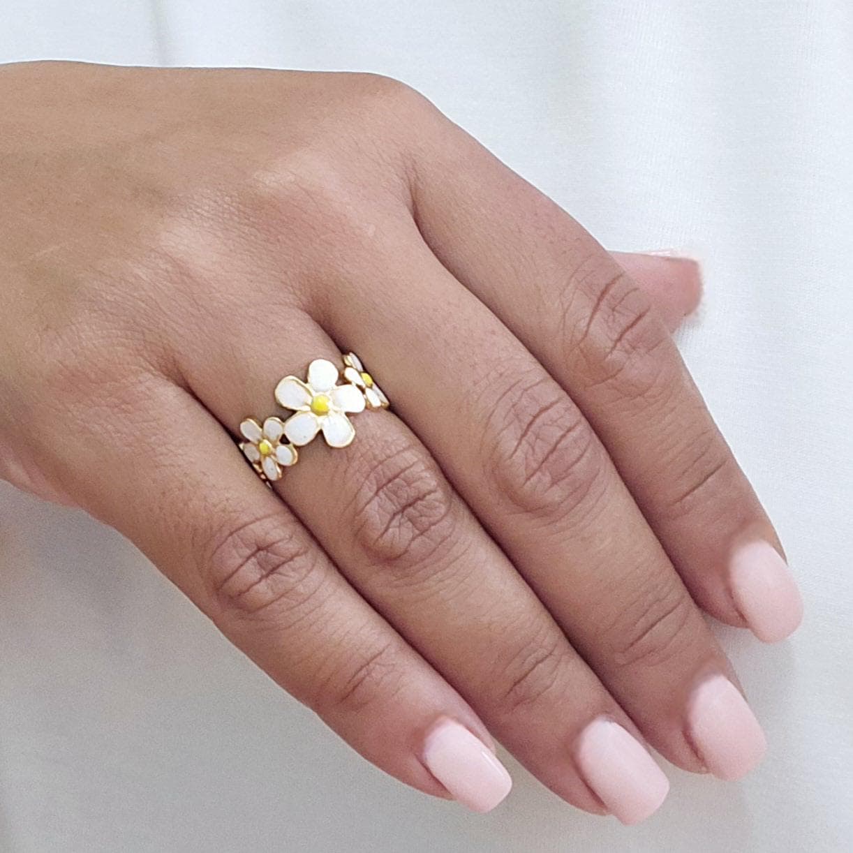 Stainless steel Daisy ring gold filled enamel hand painted , Floral ring gift for her , Bridesmaid gift