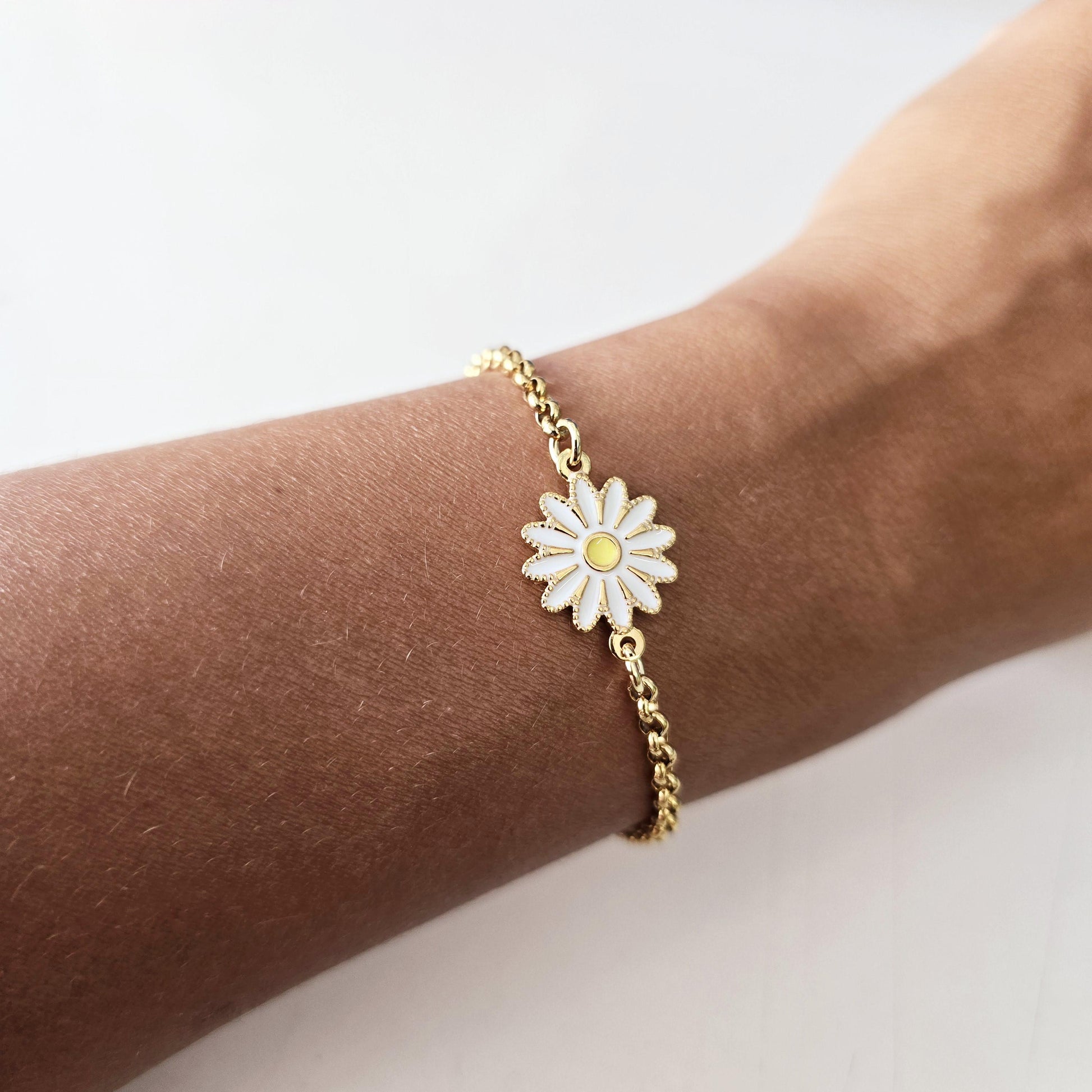 Stainless steel Daisy bracelet gold filled enamel hand painted , Floral bracelet gift for her , Flower girl bracelet